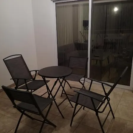 Isabella * Larnaca